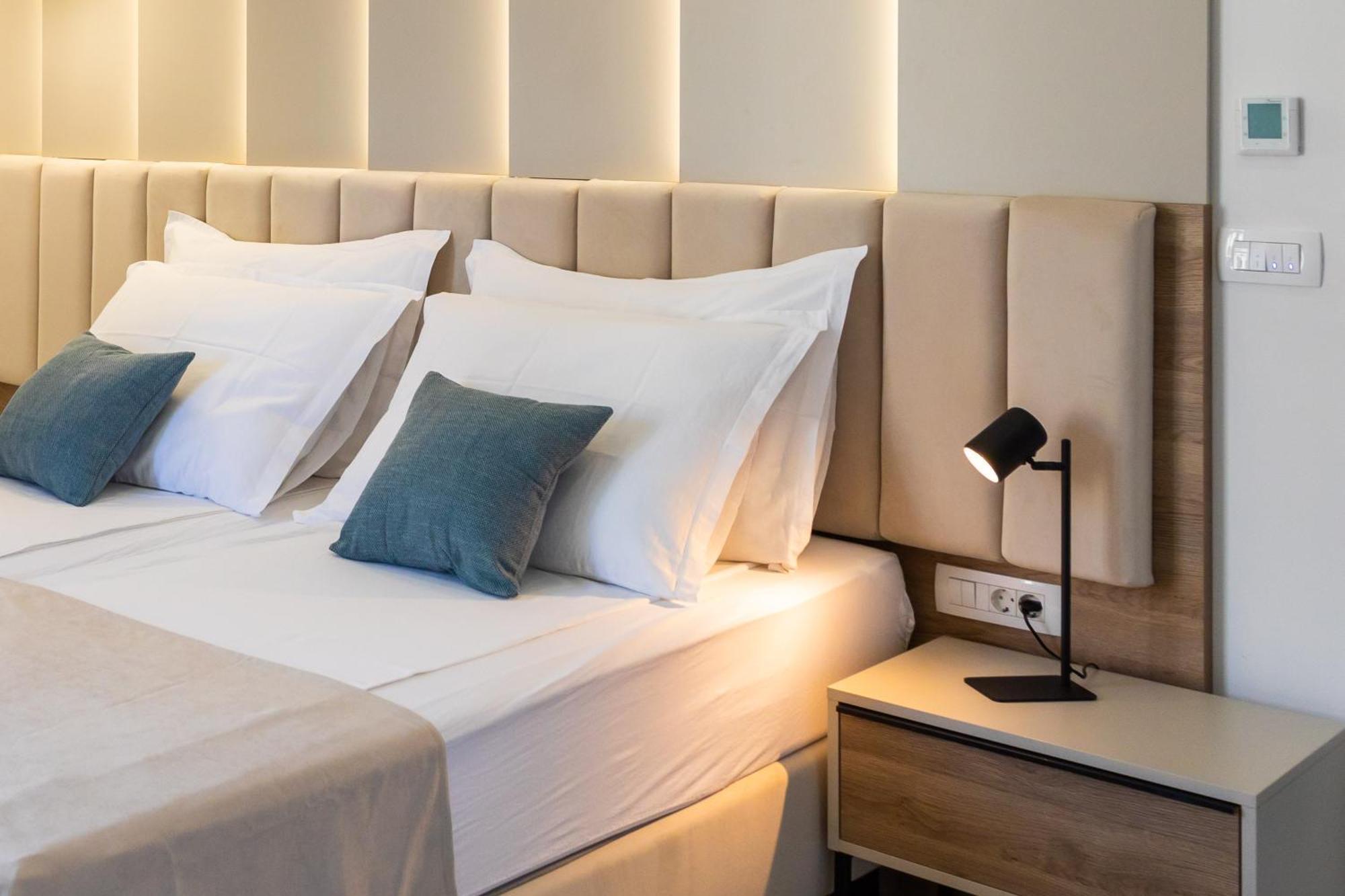 48 Rooms Сплит Екстериор снимка